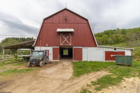 922 Tetrick Road Shinnston WV 26431