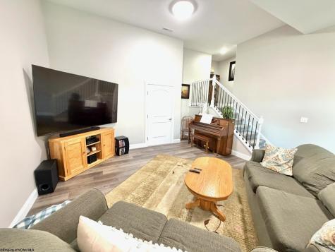 109 Canto Drive Morgantown WV 26508