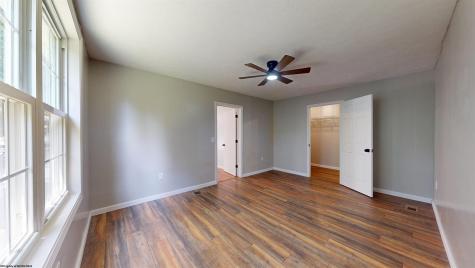 69 Woodside Drive Bridgeport WV 26330