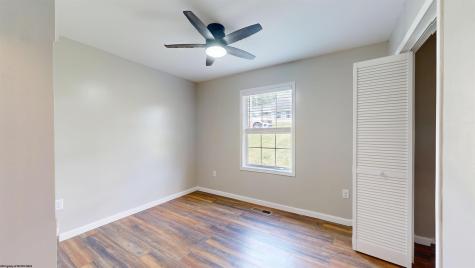 69 Woodside Drive Bridgeport WV 26330