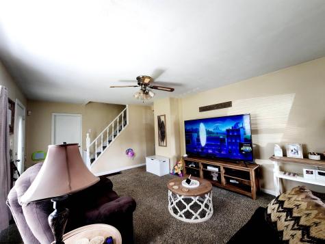 82 Pleasant Street Masontown WV 26542