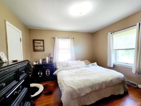 82 Pleasant Street Masontown WV 26542