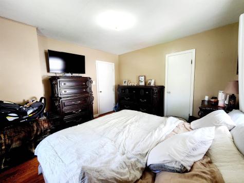 82 Pleasant Street Masontown WV 26542