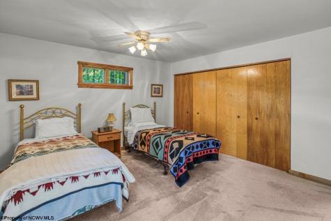 1002 Goldenrod Drive Terra Alta WV 26764