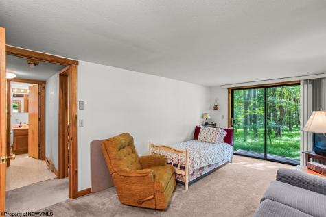 1002 Goldenrod Drive Terra Alta WV 26764