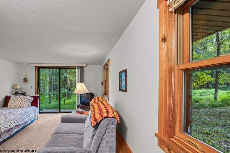 1002 Goldenrod Drive Terra Alta WV 26764