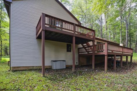 1002 Goldenrod Drive Terra Alta WV 26764