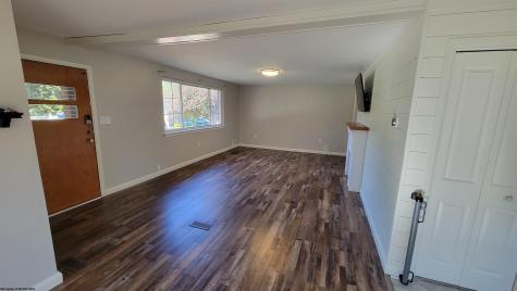 120 Seneca Drive Clarksburg WV 26301