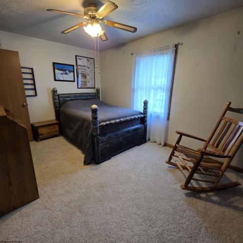 308 Cottage Avenue Weston WV 26452
