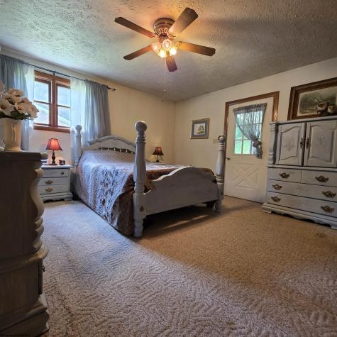 308 Cottage Avenue Weston WV 26452