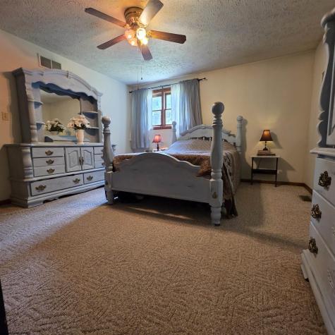 308 Cottage Avenue Weston WV 26452