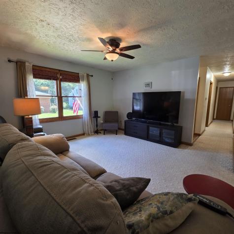 308 Cottage Avenue Weston WV 26452