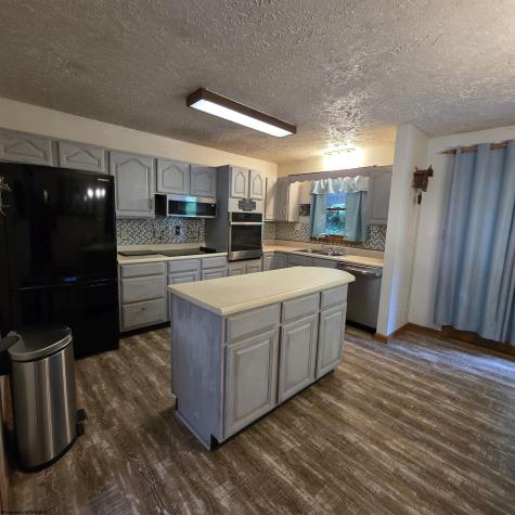 308 Cottage Avenue Weston WV 26452