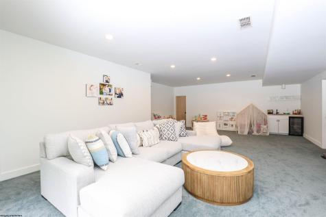 10 Hazel Lane Morgantown WV 26508