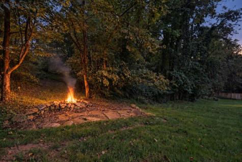 10 Hazel Lane Morgantown WV 26508