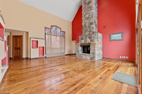 143 Hummingbird Lane Morgantown WV 26508