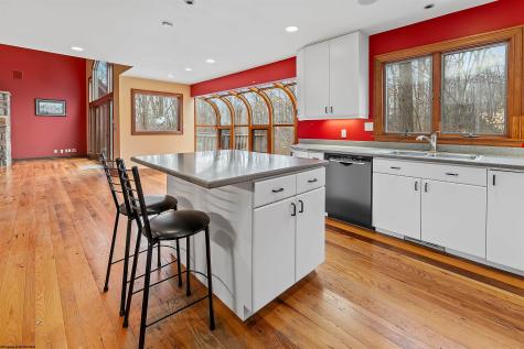 143 Hummingbird Lane Morgantown WV 26508