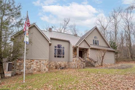 143 Hummingbird Lane Morgantown WV 26508