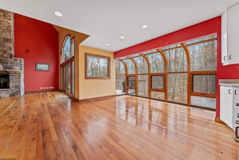 143 Hummingbird Lane Morgantown WV 26508