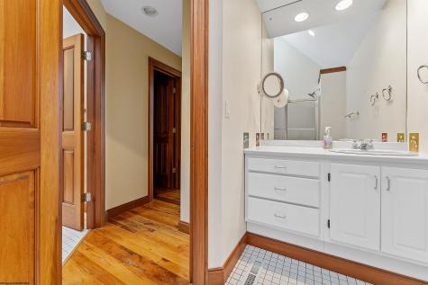 143 Hummingbird Lane Morgantown WV 26508