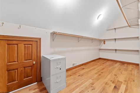 143 Hummingbird Lane Morgantown WV 26508