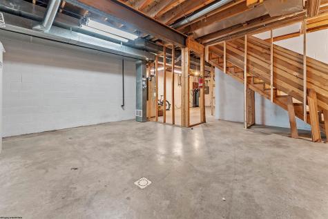 143 Hummingbird Lane Morgantown WV 26508