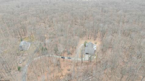 143 Hummingbird Lane Morgantown WV 26508