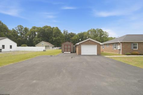 764 Laurel Park Road Clarksburg WV 26301