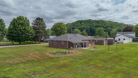 764 Laurel Park Road Clarksburg WV 26301