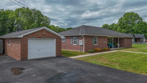 764 Laurel Park Road Clarksburg WV 26301