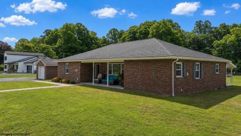764 Laurel Park Road Clarksburg WV 26301