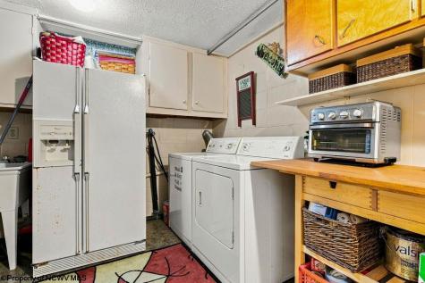 1612 Davisson Run Road Clarksburg WV 26301