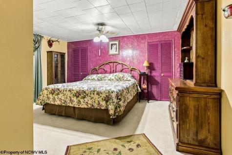1612 Davisson Run Road Clarksburg WV 26301
