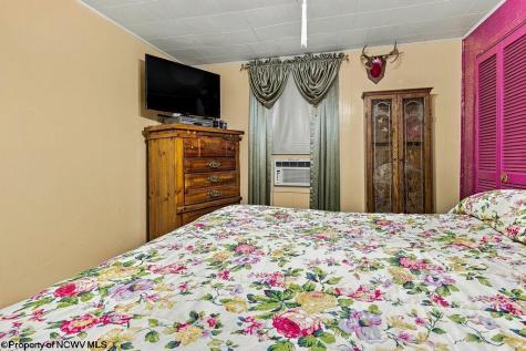 1612 Davisson Run Road Clarksburg WV 26301