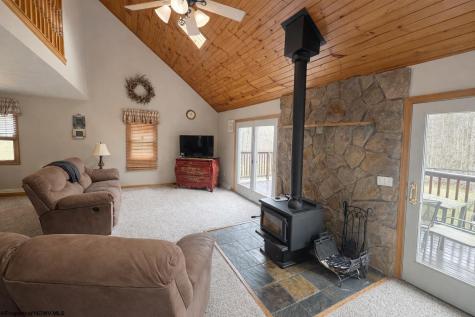 672 Buffalo Brink Road Mannington WV 26582
