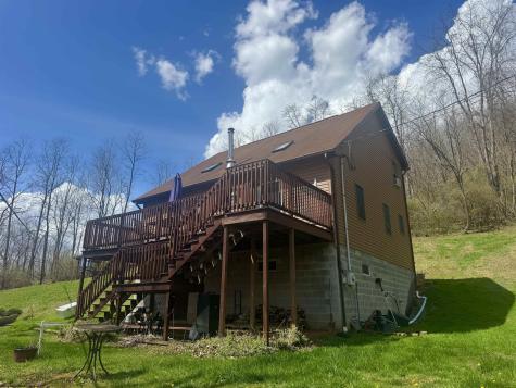 672 Buffalo Brink Road Mannington WV 26582