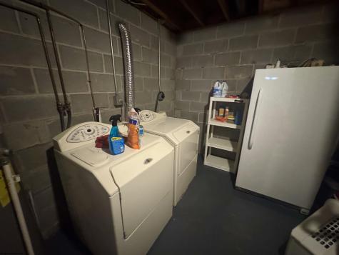 672 Buffalo Brink Road Mannington WV 26582