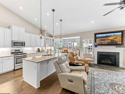 82 Lavista Drive Morgantown WV 26508