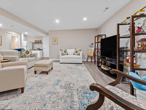 82 Lavista Drive Morgantown WV 26508