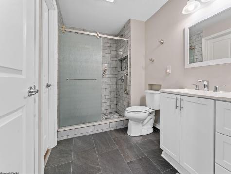 82 Lavista Drive Morgantown WV 26508