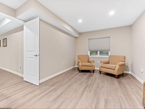 82 Lavista Drive Morgantown WV 26508