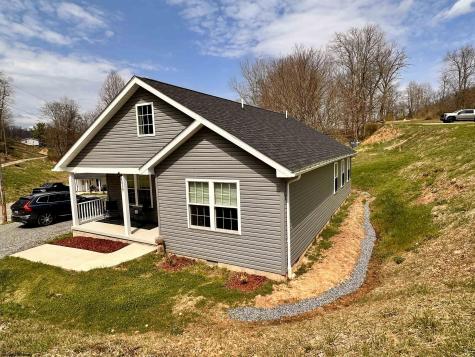 139 Montgomery Road Weston WV 26452