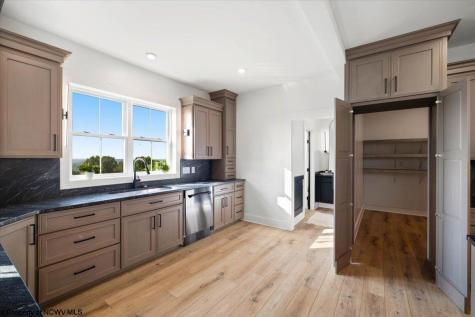 107 Oak Hill Lane Morgantown WV 26508