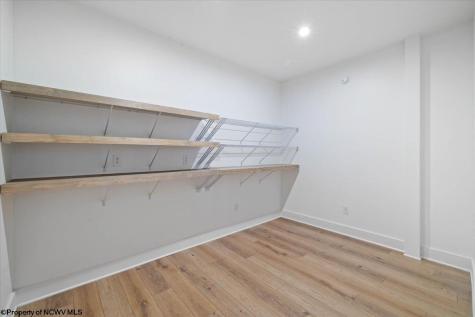 107 Oak Hill Lane Morgantown WV 26508