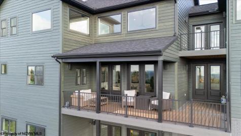 107 Oak Hill Lane Morgantown WV 26508