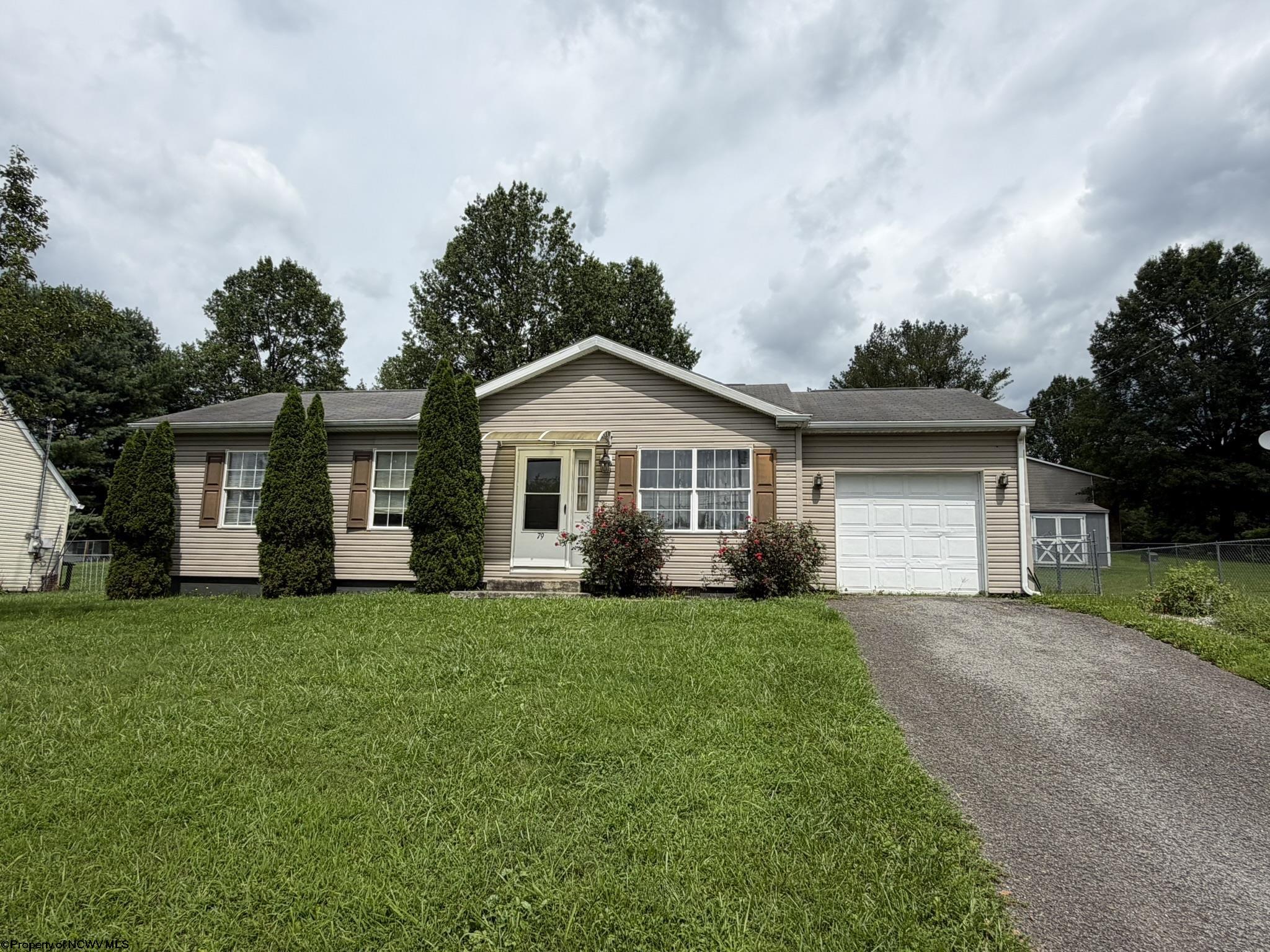 79 Fairfax Drive Bridgeport WV 26330