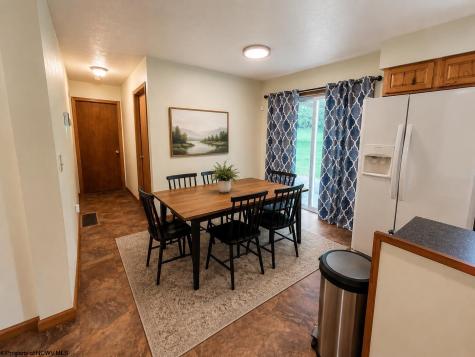 79 Fairfax Drive Bridgeport WV 26330