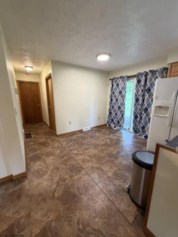 79 Fairfax Drive Bridgeport WV 26330