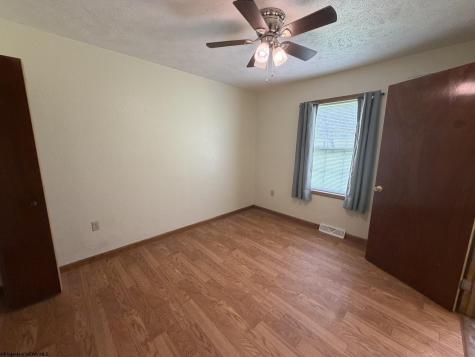 79 Fairfax Drive Bridgeport WV 26330