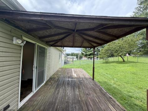 79 Fairfax Drive Bridgeport WV 26330